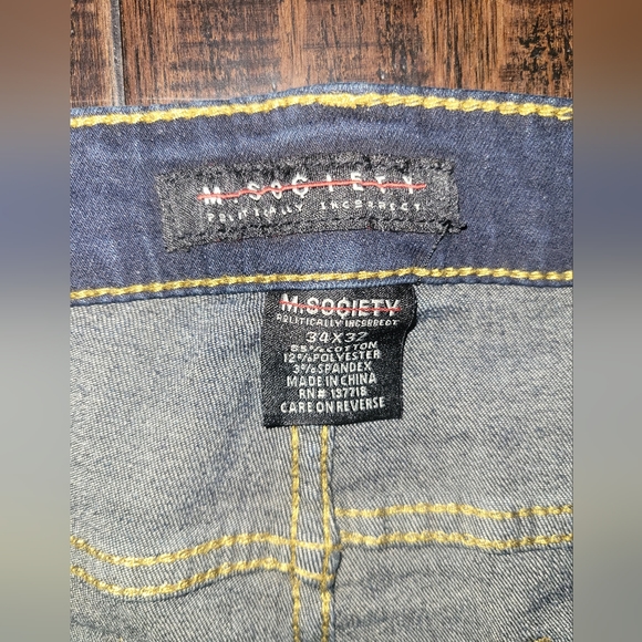 M. Society Slim Straight Distressed Jeans sz 34x32 - Picture 3 of 6